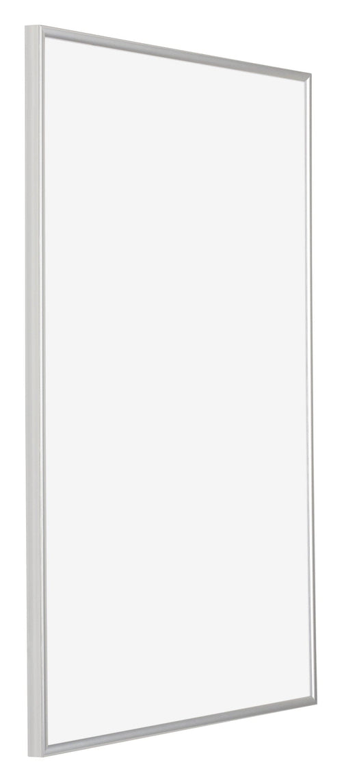 Evry Kunststoff Bilderrahmen 60x85cm Silber Vorne Schrag | Yourdecoration.de