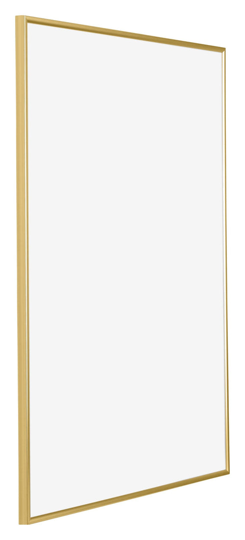 Evry Kunststoff Bilderrahmen 70x100cm Gold Vorne Schrag | Yourdecoration.de