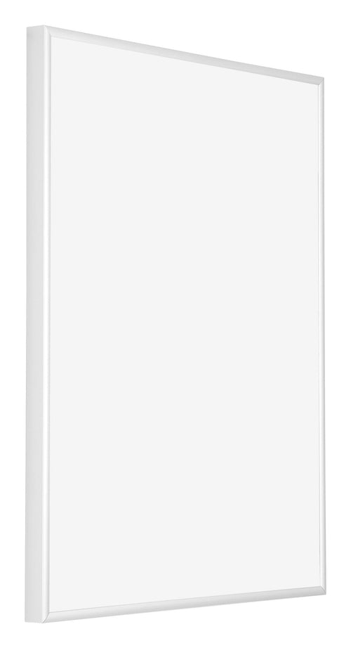 Kent Aluminium Bilderrahmen 36x49cm Weiss Hochglanz Vorne Schrag | Yourdecoration.de