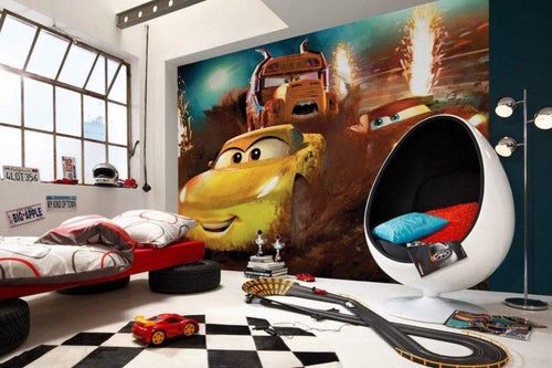 Komar Cars Dirt Track Vlies Fototapete 350x250cm 7-Bahnen Sfeer | Yourdecoration.nl