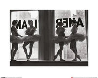 Kunstdruck Time Life Ballet Dancers In Window 50x40cm Pyramid PPR43063 | Yourdecoration.de