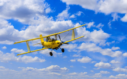 Komar Vlies Fototapete Iangx8 018 Biplane | Yourdecoration.de