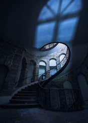 Komar Vlies Fototapete Shx4 140 The Forgotten Chateau | Yourdecoration.de
