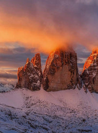 Wizard+Genius Mountain Peaks In Italy Vlies Fototapete 192x260cm 4-bahnen | Yourdecoration.de
