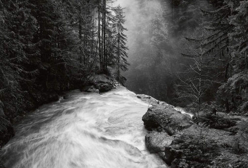 Wizard+Genius Over the Waterfall Vlies Fototapete 384x260cm 8-bahnen | Yourdecoration.de