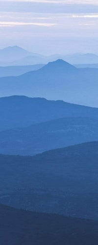 Komar Blue Mountain Vlies Fototapete 100x250cm 1-bahn | Yourdecoration.de