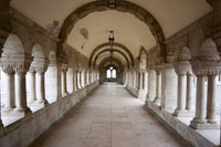 Dimex Ancient Corridor Fototapete 375x250cm 5-Bahnen | Yourdecoration.de