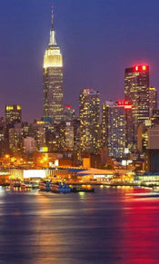 Dimex Manhattan at Night Fototapete 150x250cm 2-Bahnen | Yourdecoration.de