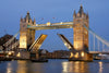 Dimex Tower Bridge Night Fototapete 375x250cm 5-Bahnen | Yourdecoration.de