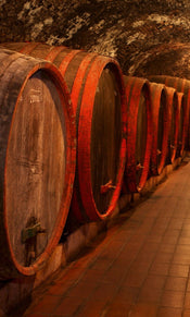 Dimex Wine Barrels Fototapete 150x250cm 2-Bahnen | Yourdecoration.de