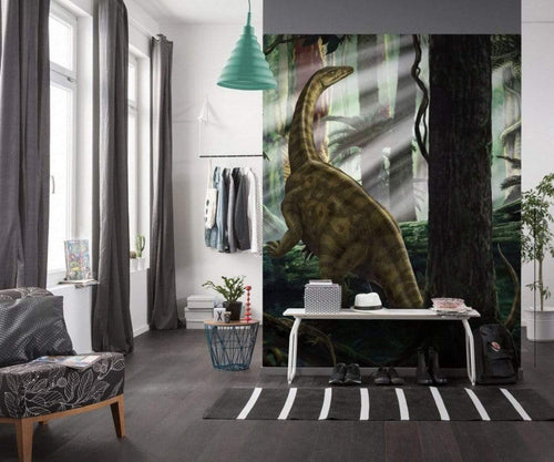 Komar Riojasaurus Forest Vlies Fototapete 250x280cm 5-Bahnen Sfeer | Yourdecoration.nl